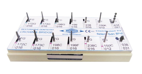 86130-30512. Crown 210 (23) TOYOTA 210系クラウン純正ナビ